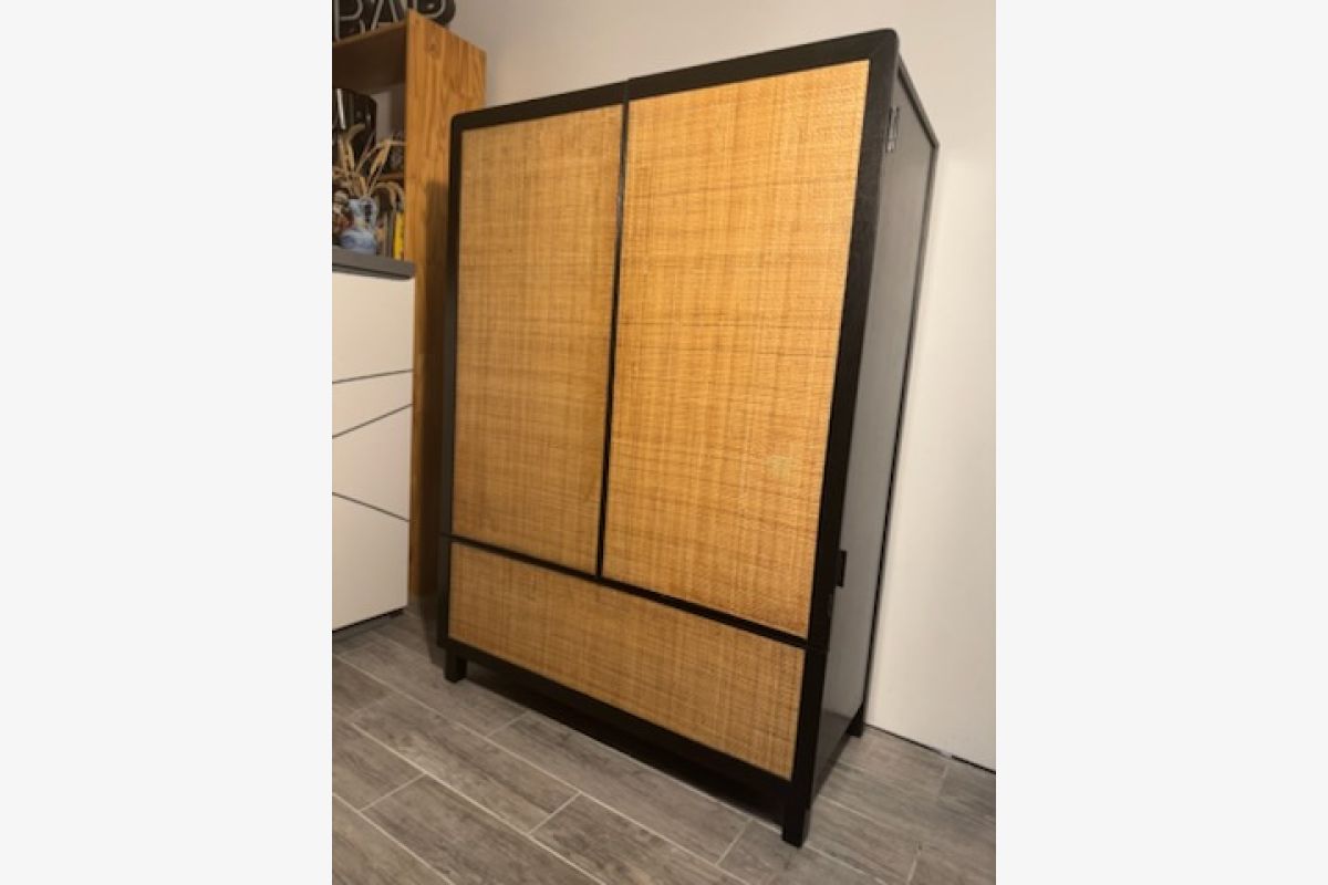 Armoire en bois et cannage  - 154238_6856922cde5c91-66386914.jpg