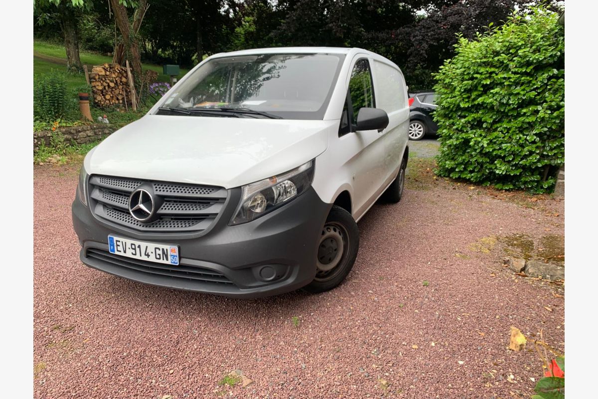 Vito 109 CDI 2018 - 155249_685fcf577edb35-67798439.jpg