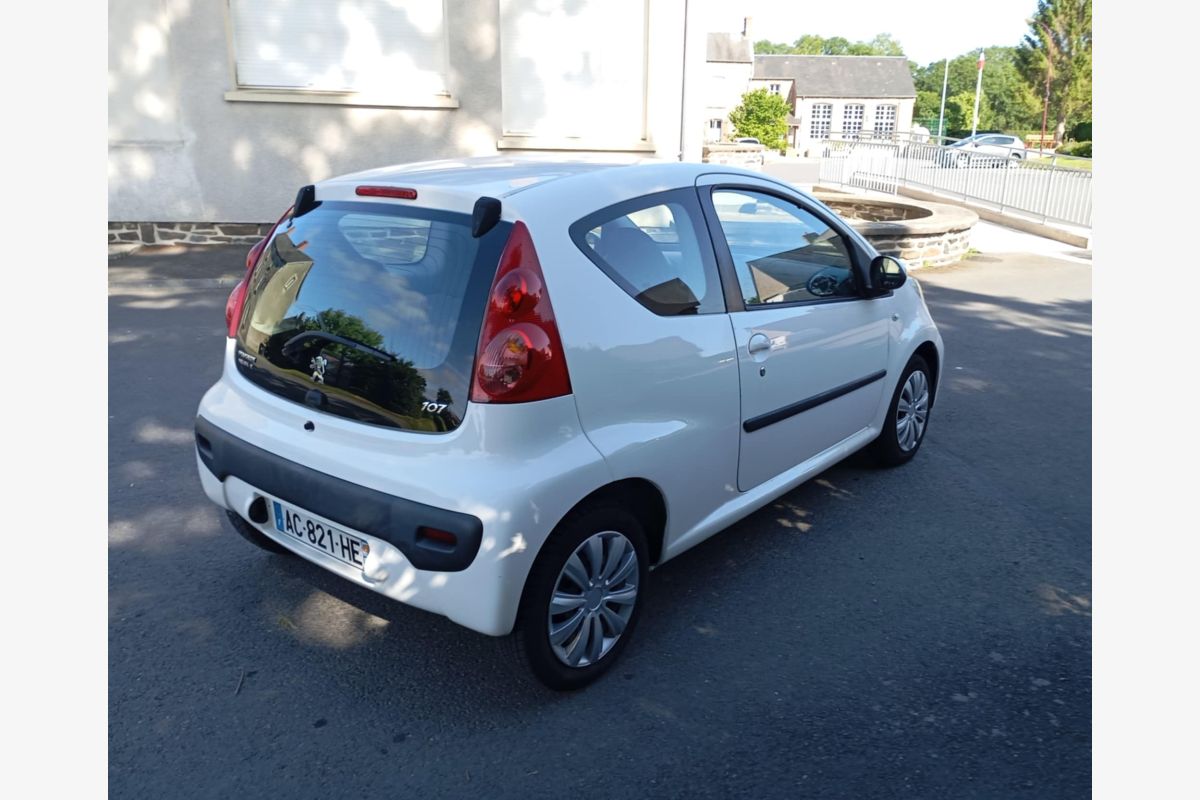 peugeot 107 1.4 hdi 68cv - 155326_686249038711f3-19230176.jpg