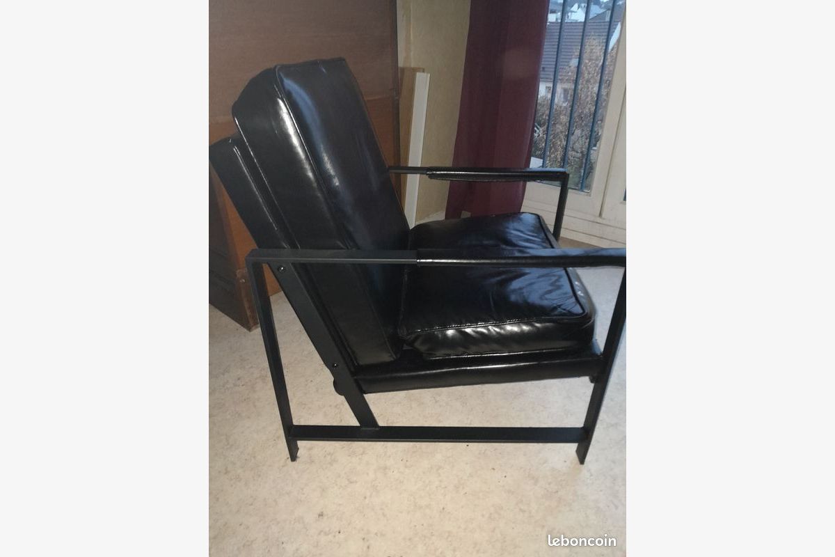 Fauteuil de Salon - 155549_6862c499857fb3-74784644.jpg