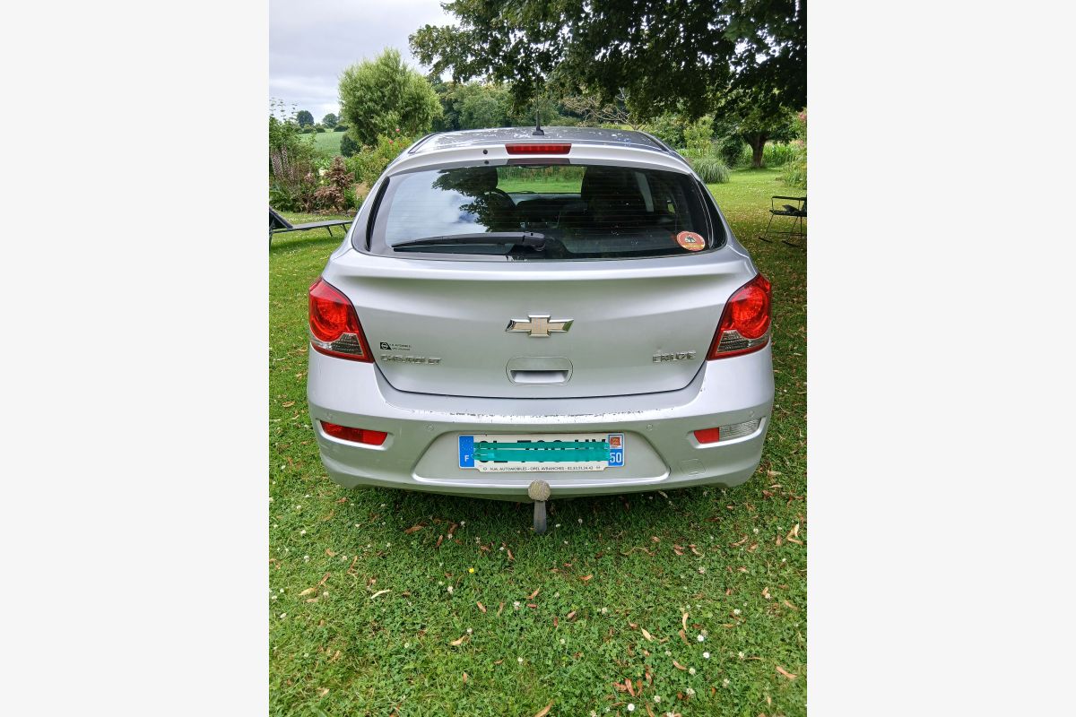CHEVROLET CRUZE - 155893_68640bb7198fd5-12731020.jpg