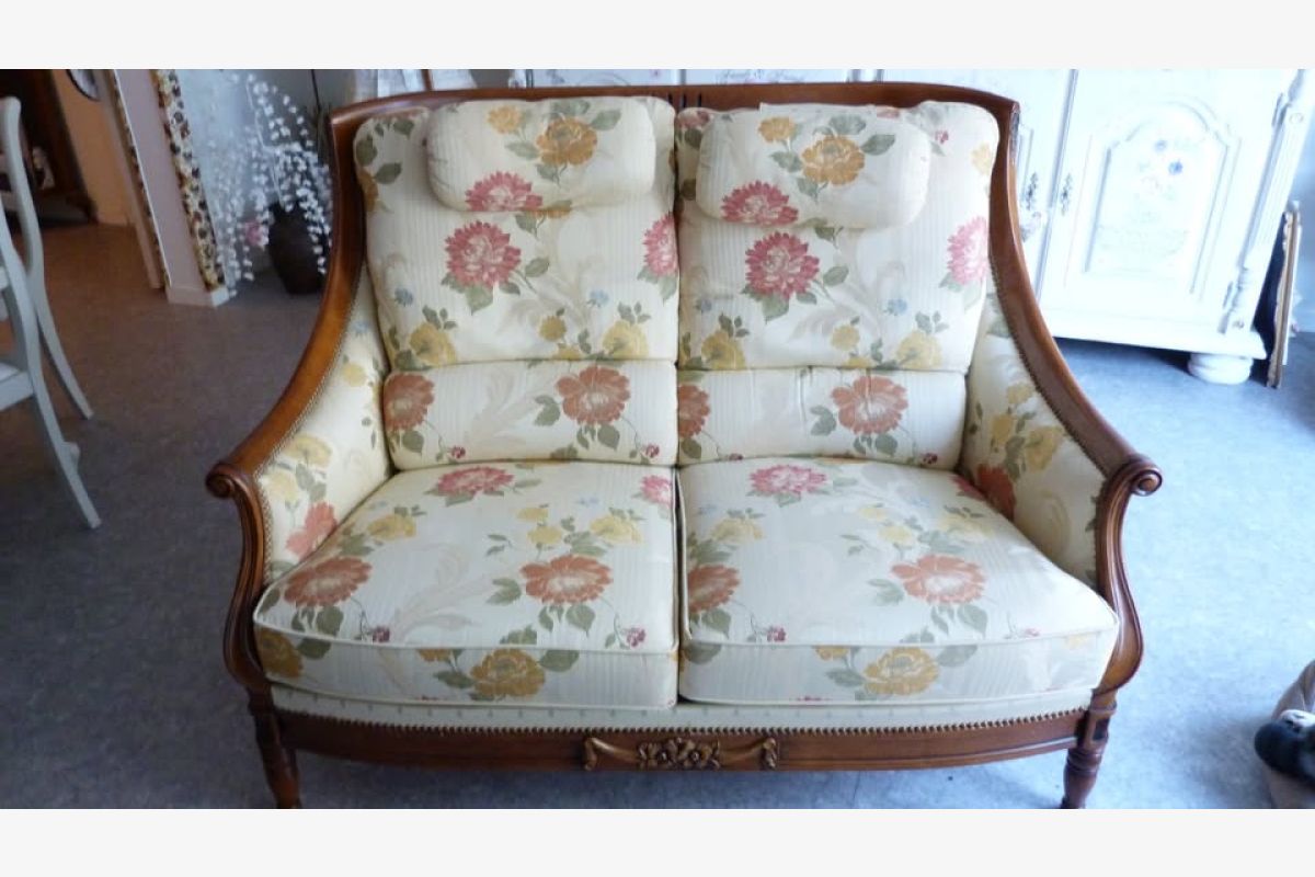 lot de 2 fauteuils en TBE + canapé 2 places déhoussable - 155895_68641e4e4494f6-19963467.jpg