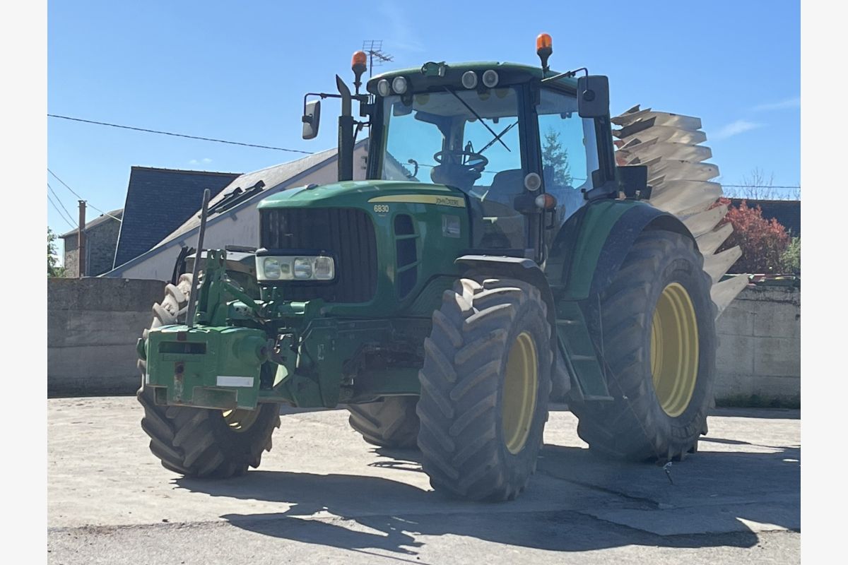 Tracteur John Deere 6830 - 156230_686b9433e026b9.35771070.jpg