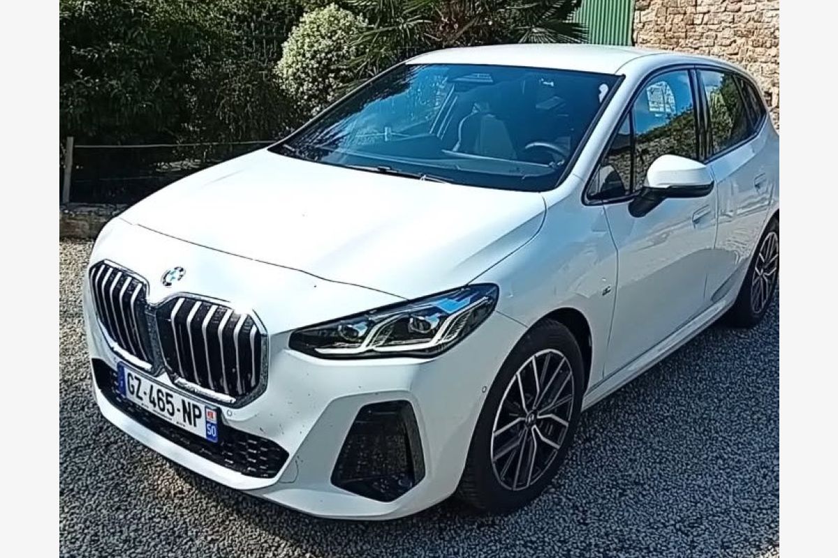 BMW 220i ACTIVE TOURER - 156350_686bc4bcabe338-92200418.jpg