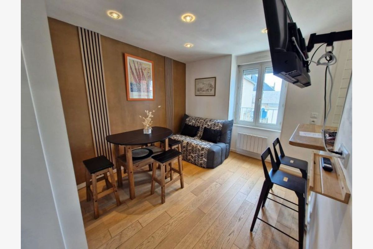 A louer appartement... - 156357_686bcaada40205.35509337.jpg