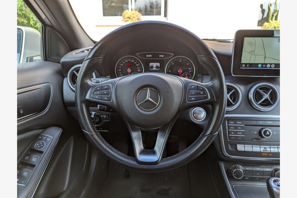 Mercedes-Benz Classe A 180 D - 156926_68700f9acea452-89484983.jpg