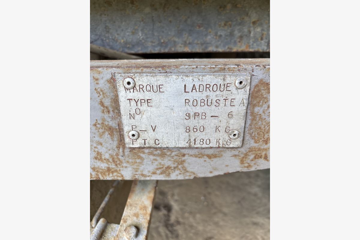 Remorque agricole - 157973_687ce58f3a95b0-07585294.jpg