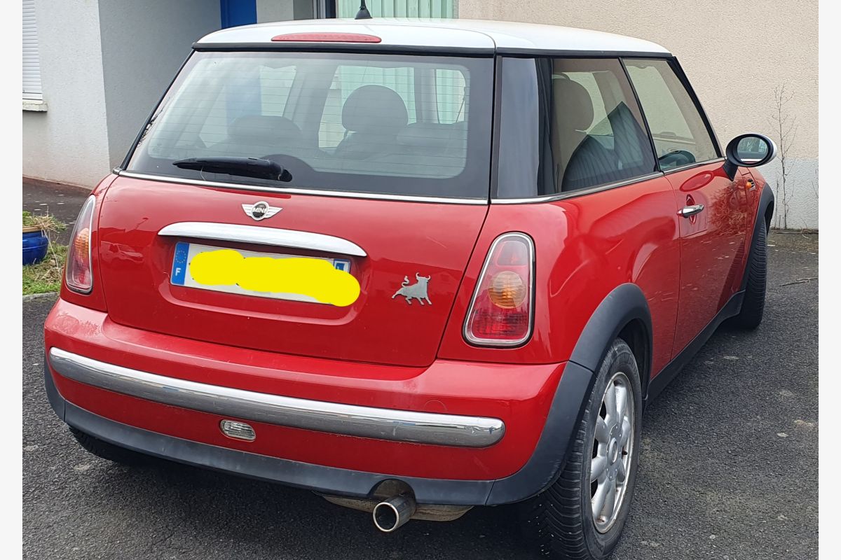 Mini Cooper - 158110_687e216f2aae90-63952872.jpg