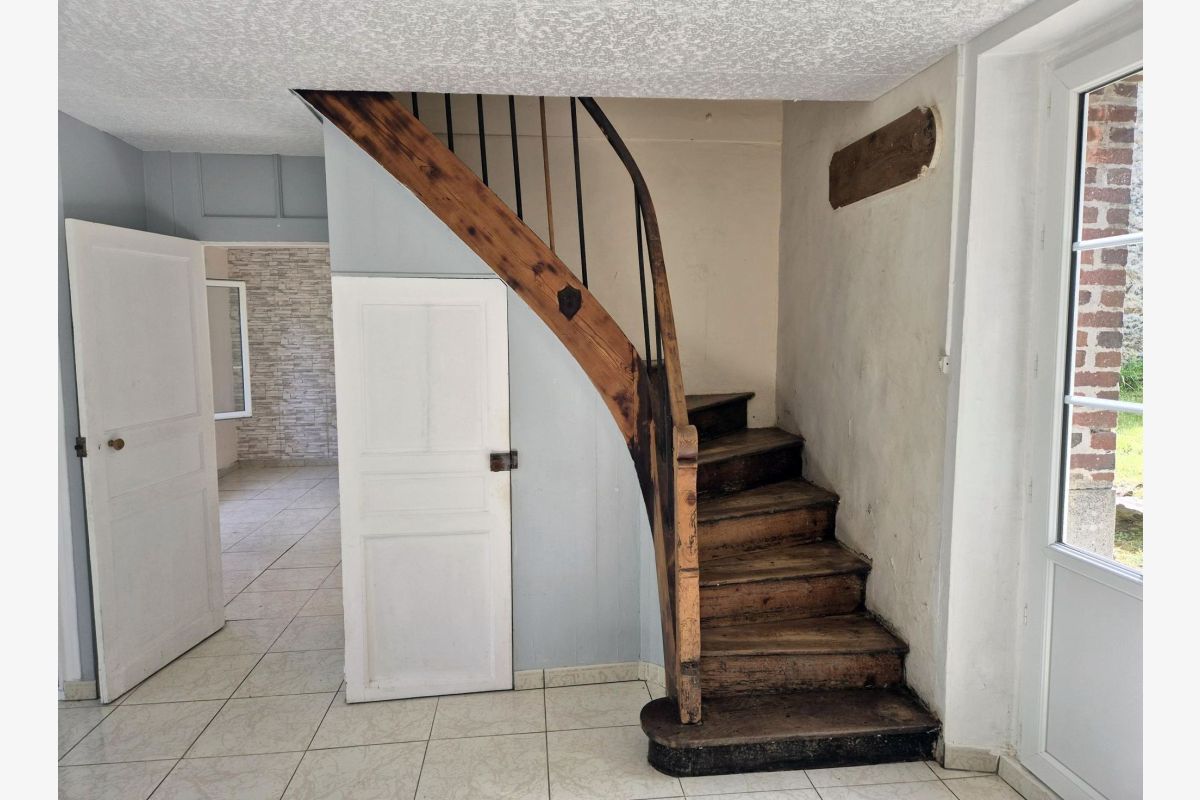 10 minutes de Coutainville, 5 minutes de Coutances, à vendre... - 158173_687e3ff0c55468.03612473.jpg