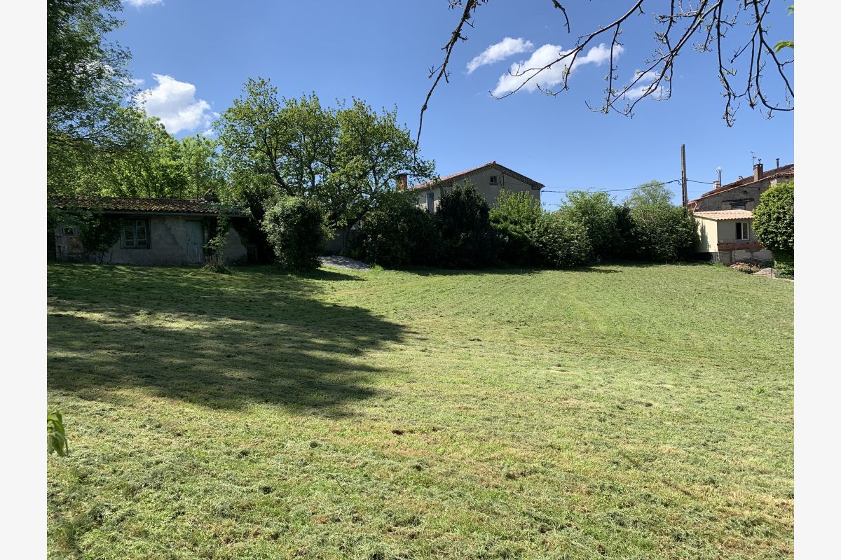Vente de terrain constructible - 158862_68839d229719d6-51888650.jpg