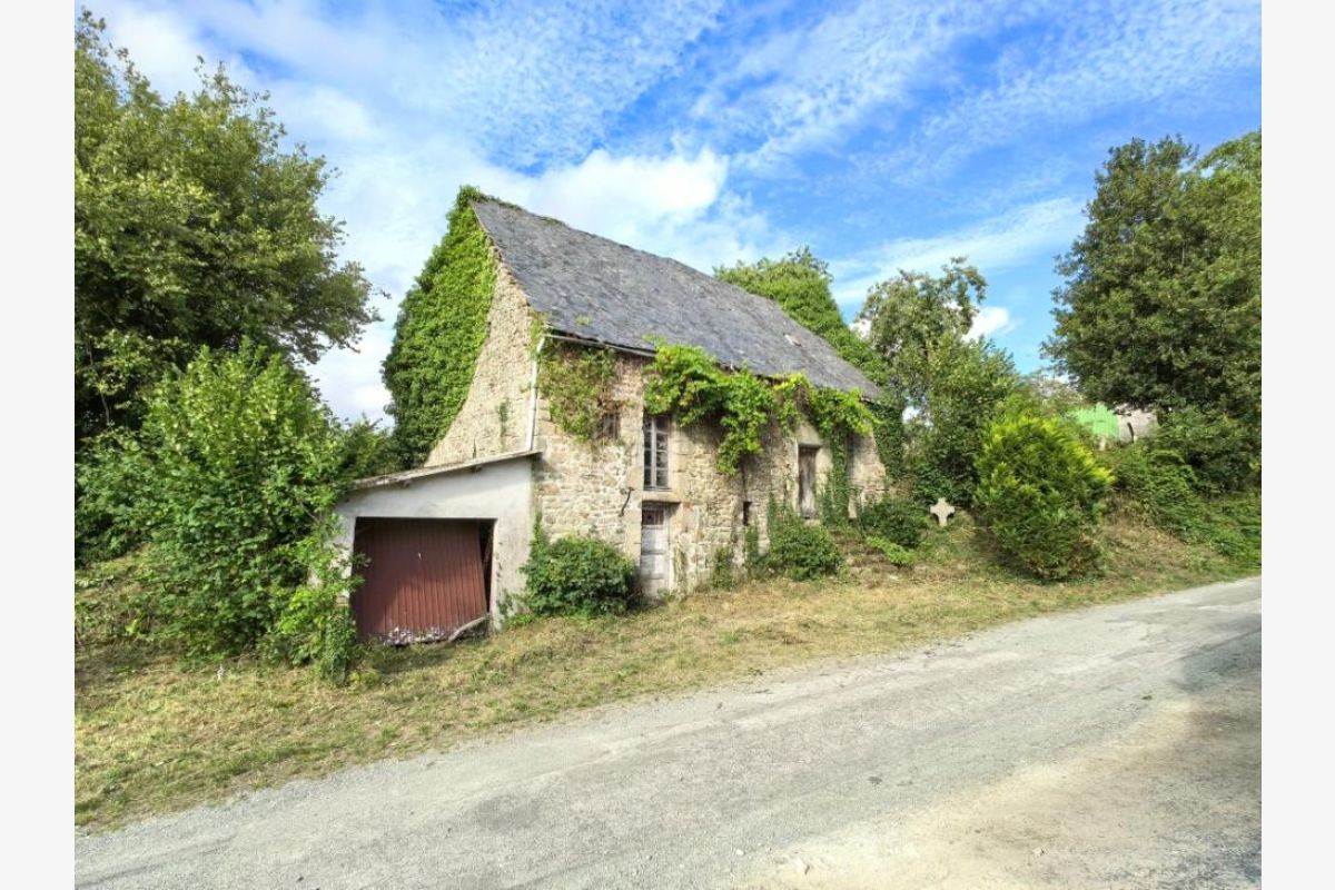 Grazay : Deux maisons en pierres à rénover - 159351_6889e56e206307-11757691.jpg
