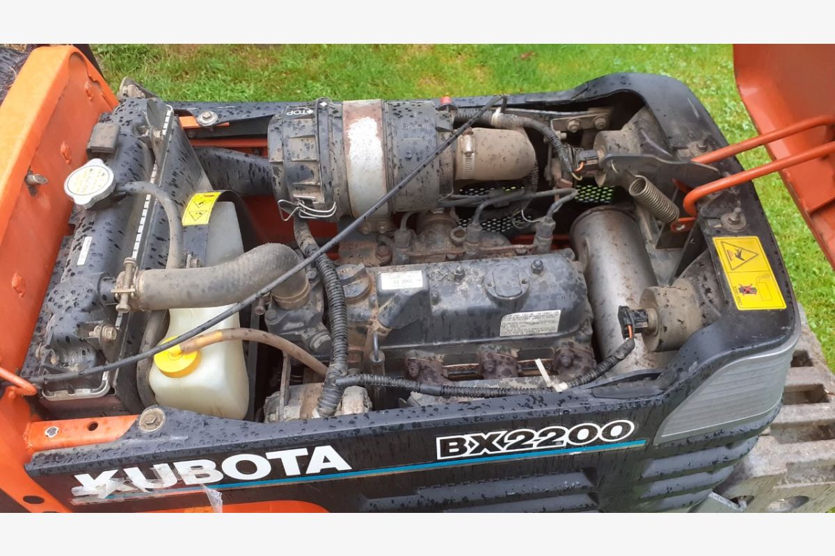 Tracteur tondeuse Kubota BX2200 - 159372_688a6d4d932da0-14375485.jpg