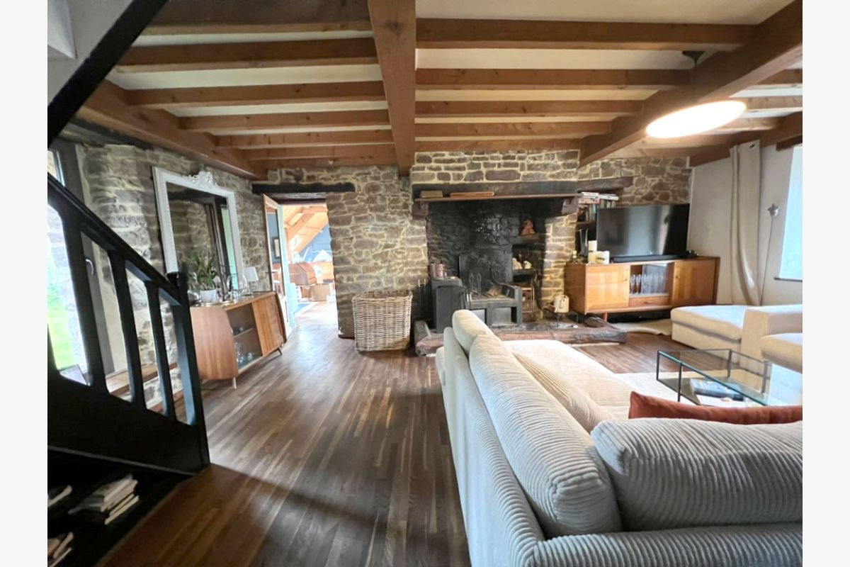 Vente longère de 190 m2 - 159458_688bd94930b616-25150778.jpg
