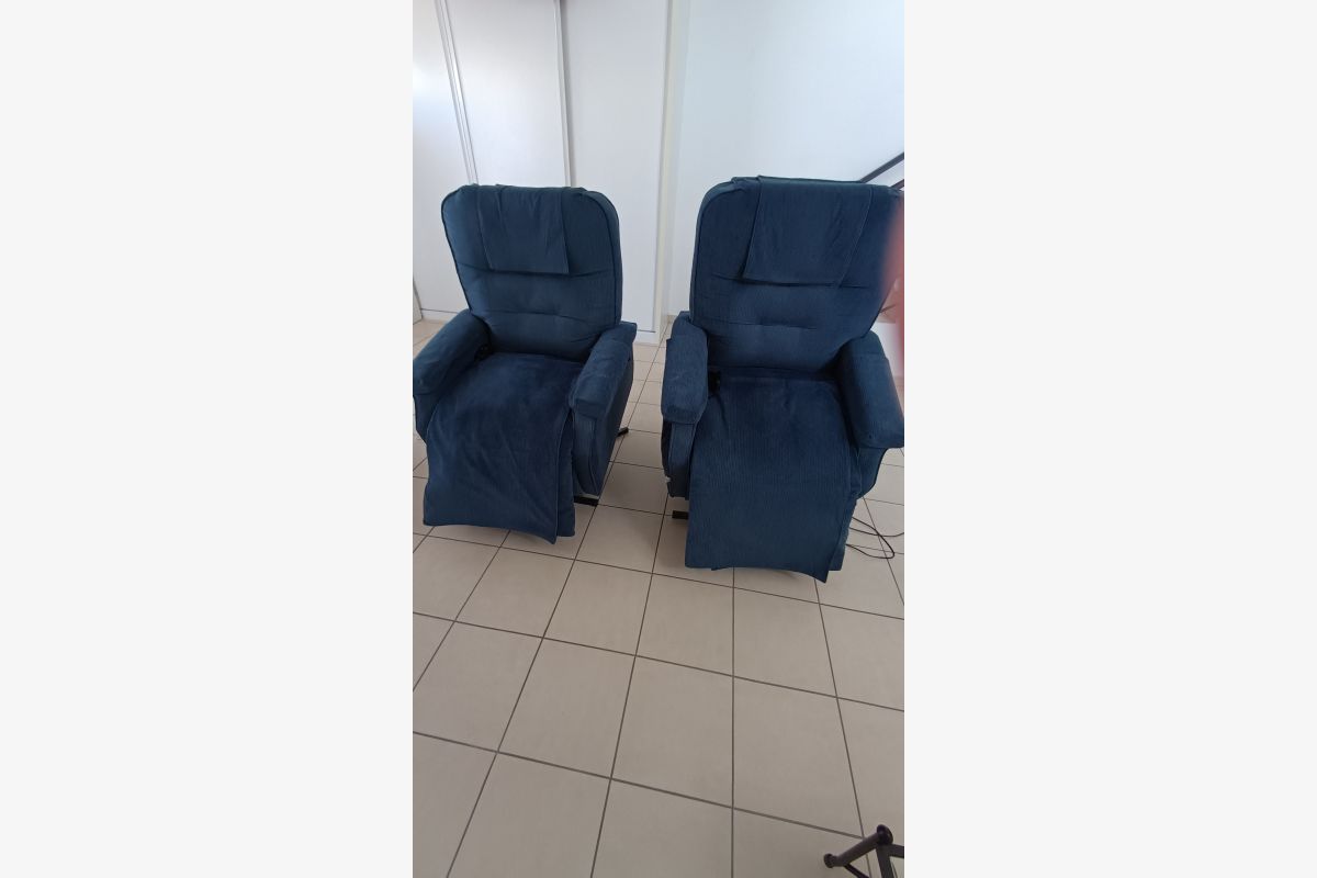 FAUTEUILS RELEVEURS COUCHAGE INTEGRAL - 159743_6891e15aca0417-18067336.jpg