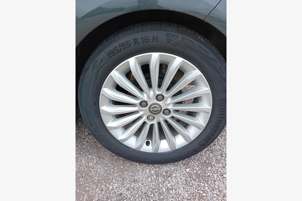 Adam 1.4l Twinport 87 cv Glam S/S - 159980_68961bc5d34cf3-31106802.jpg