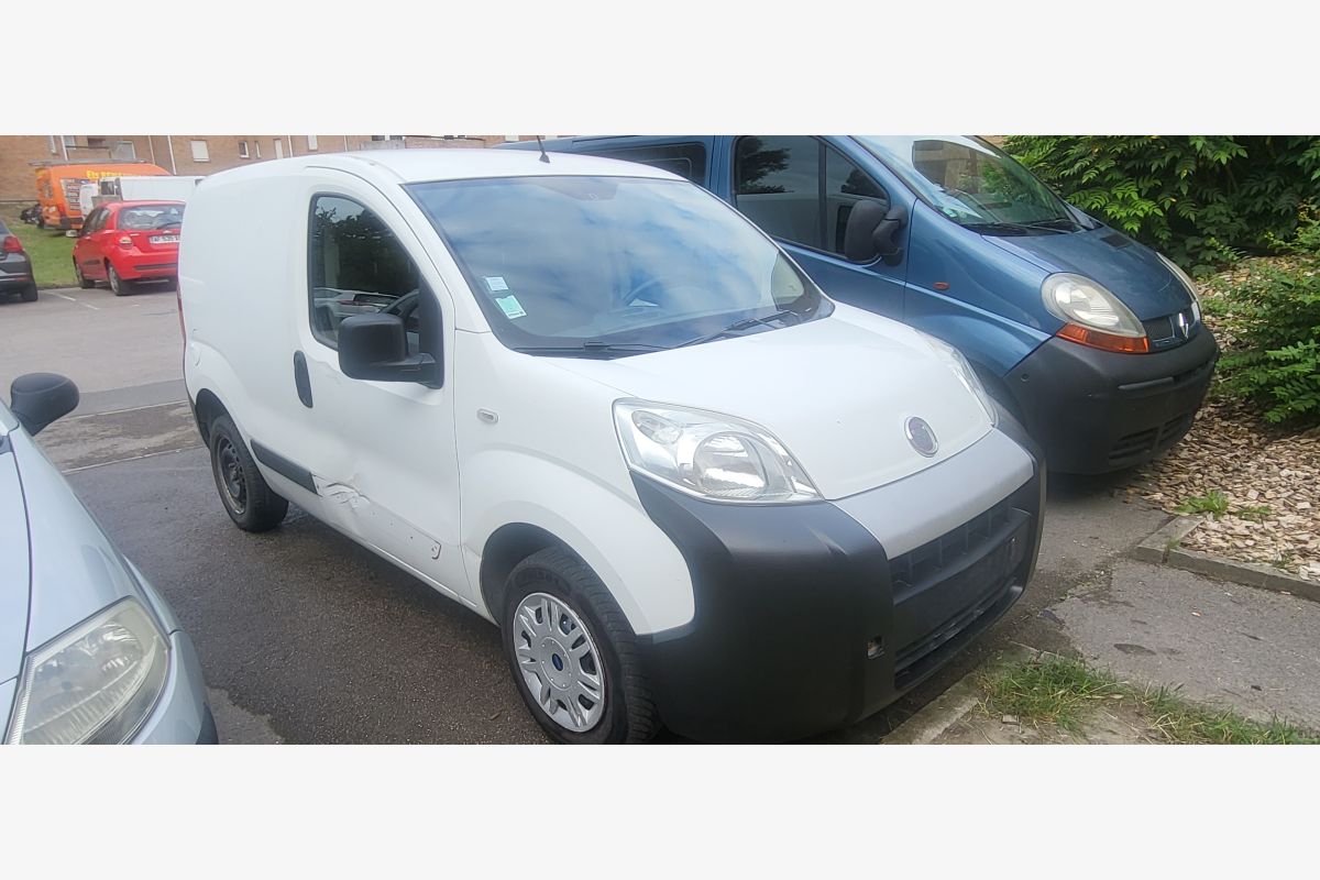 Fiat Fiorino, CT ok, entretenu  - 159990_68970932c9f3f9-16099183.jpg