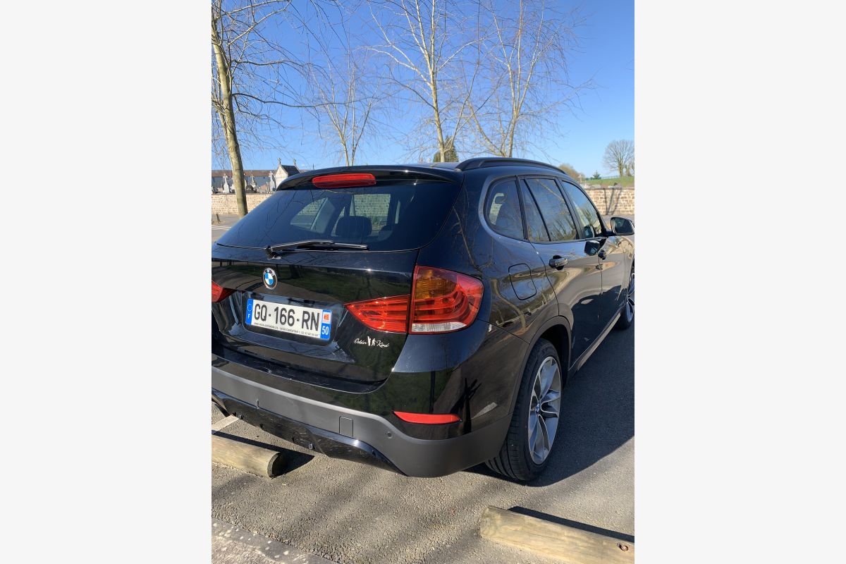 BMW X1 2 l - 160220_689b2266057fc5-34003104.jpg