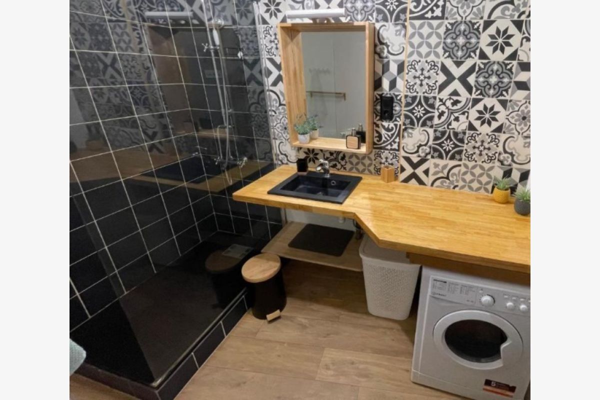 Appartement 2 pièces meublé - 161033_ba2cb13b4c59771a048000105786d300.jpg