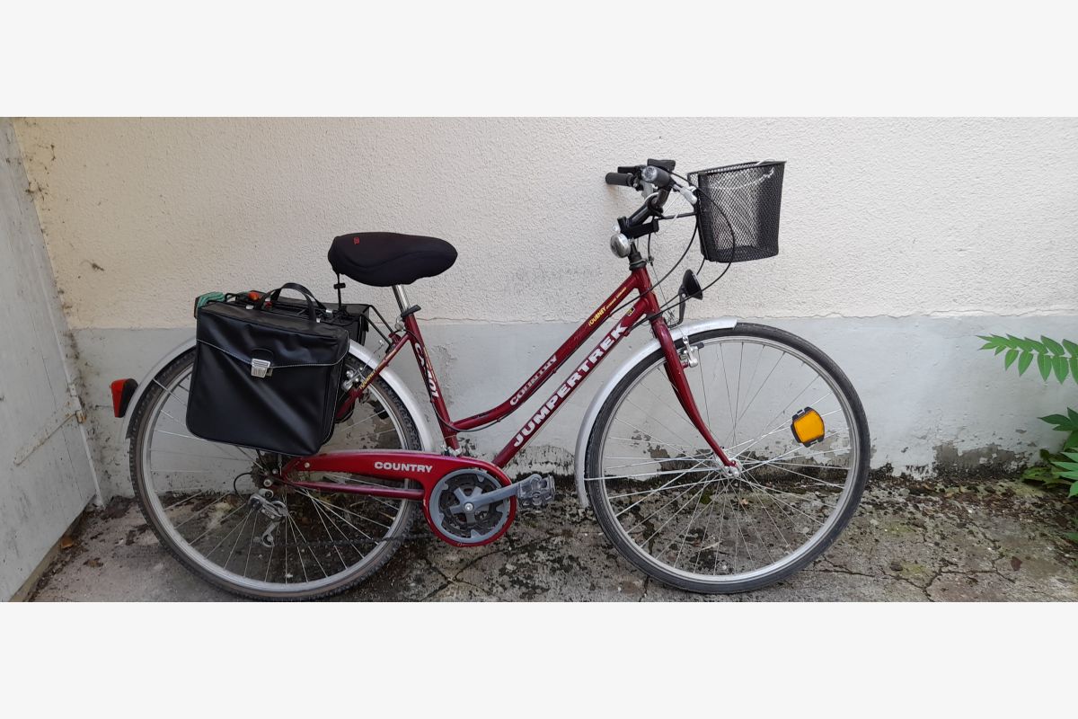 velo - 161717_e412e39b3dd132222f2264ca0762fcf2.jpg