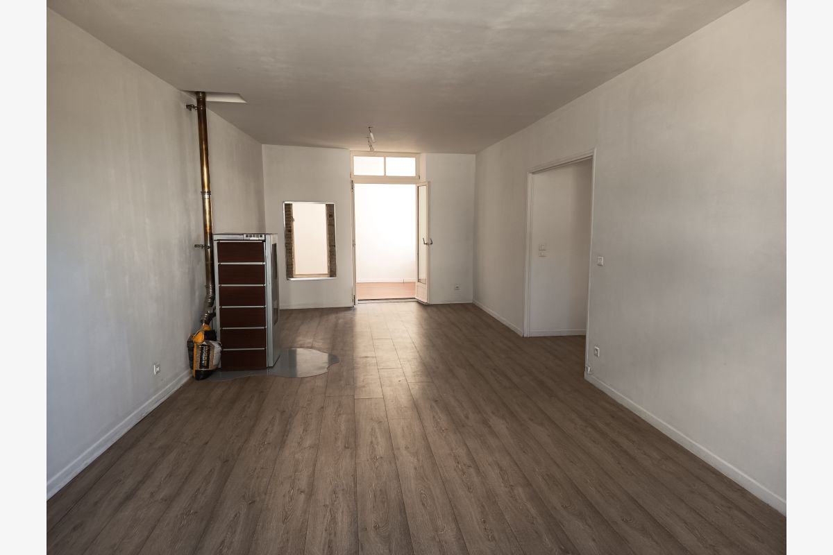 Appartement F4 proche centre-ville de Reims  - 161836_887628c158077588d7c78b0e34b39fa2.jpg