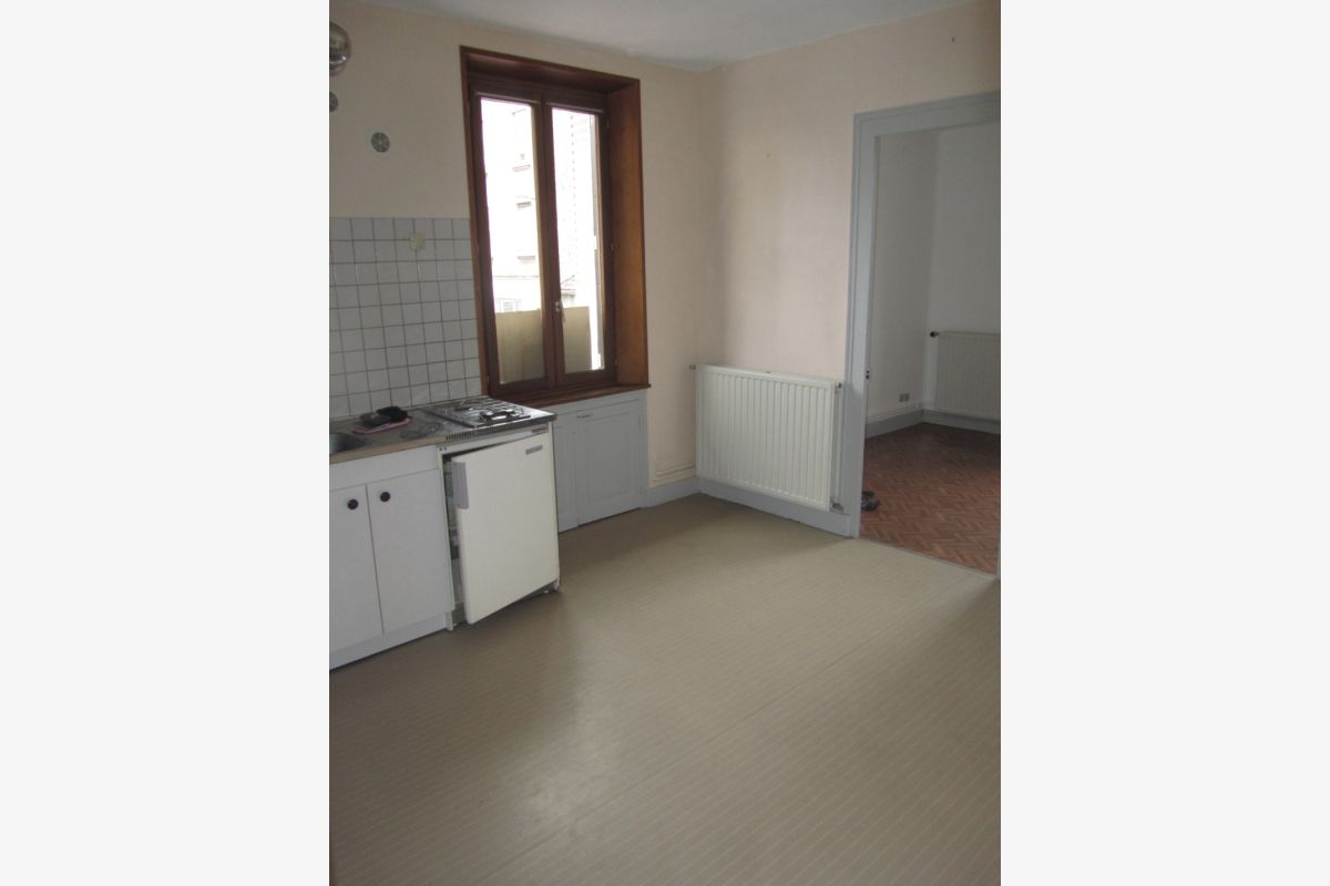Appartement F1  - 162480_81cfd2cc6d22235708825a3d2cec66ac.jpg