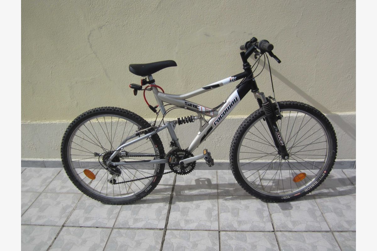 Photo 1 Donne vélo VTC