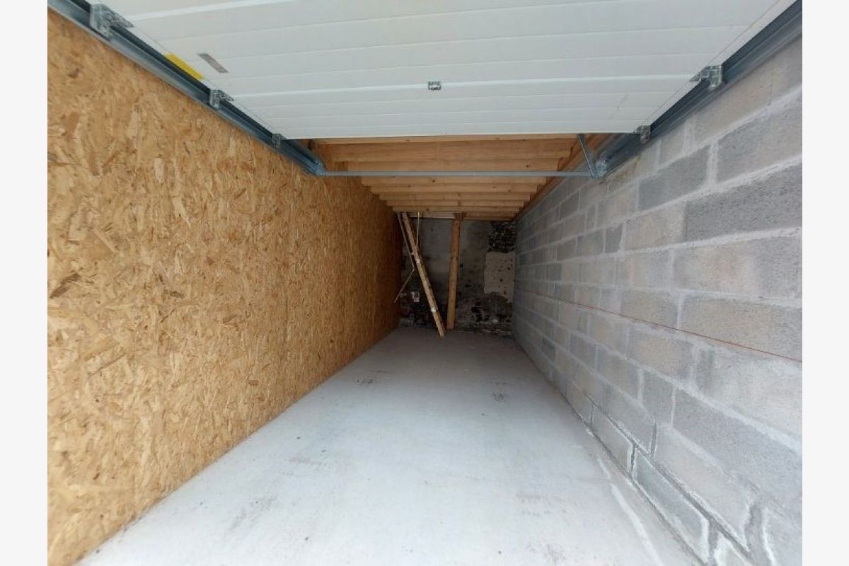 Granville, garage fermé - 162707_1.jpg