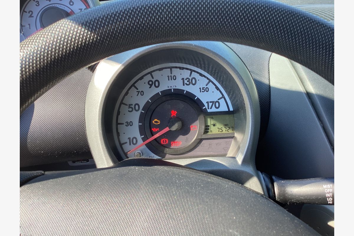 Peugeot 107 - 162795_16d715b4411ebab60080fd078b473835.jpg