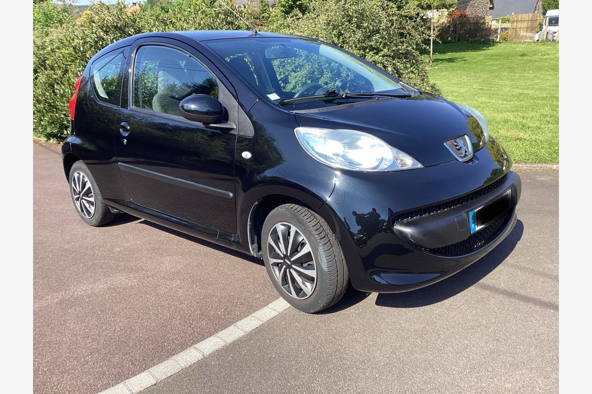 Peugeot 107 - 162795_7227cf9c9ce760ee6f488e15bf71fd5b.jpg