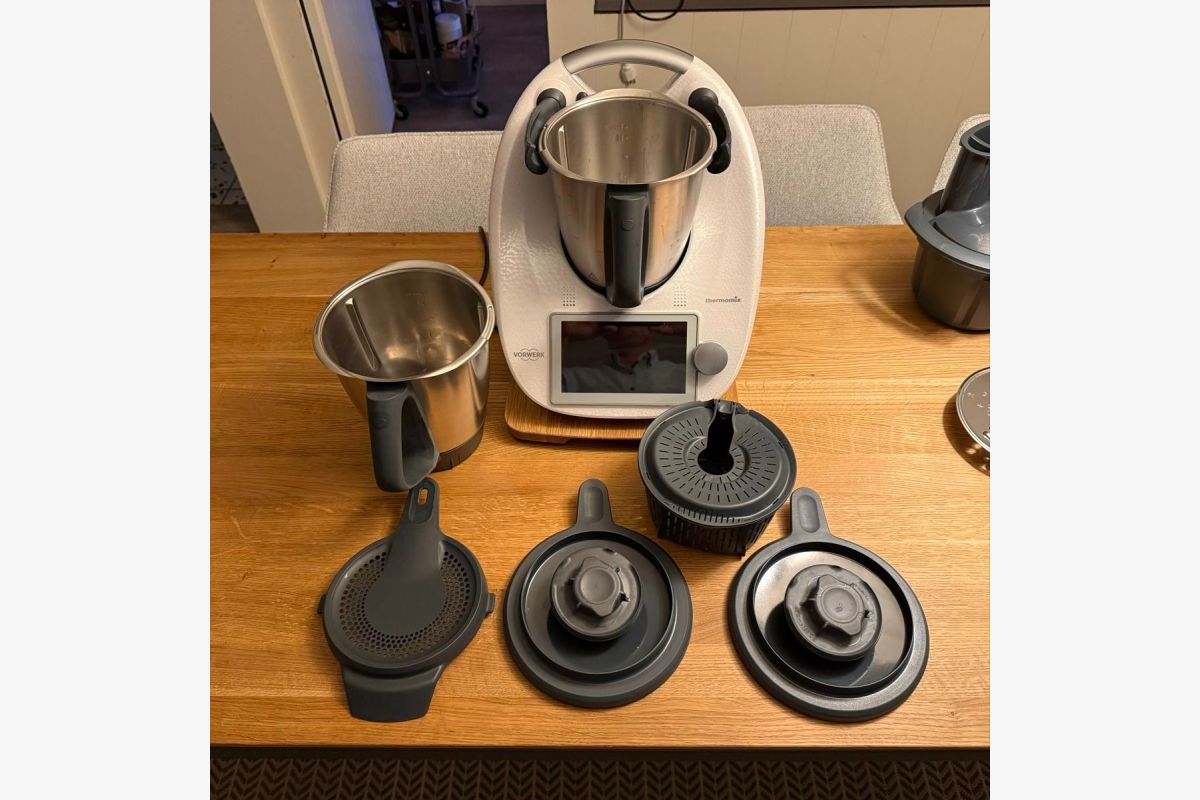 Thermomix TM6 – Comme neuf, 6 mois d'utilisation - 163472_6431454fd1de078c96c7200ba7b45063.jpg
