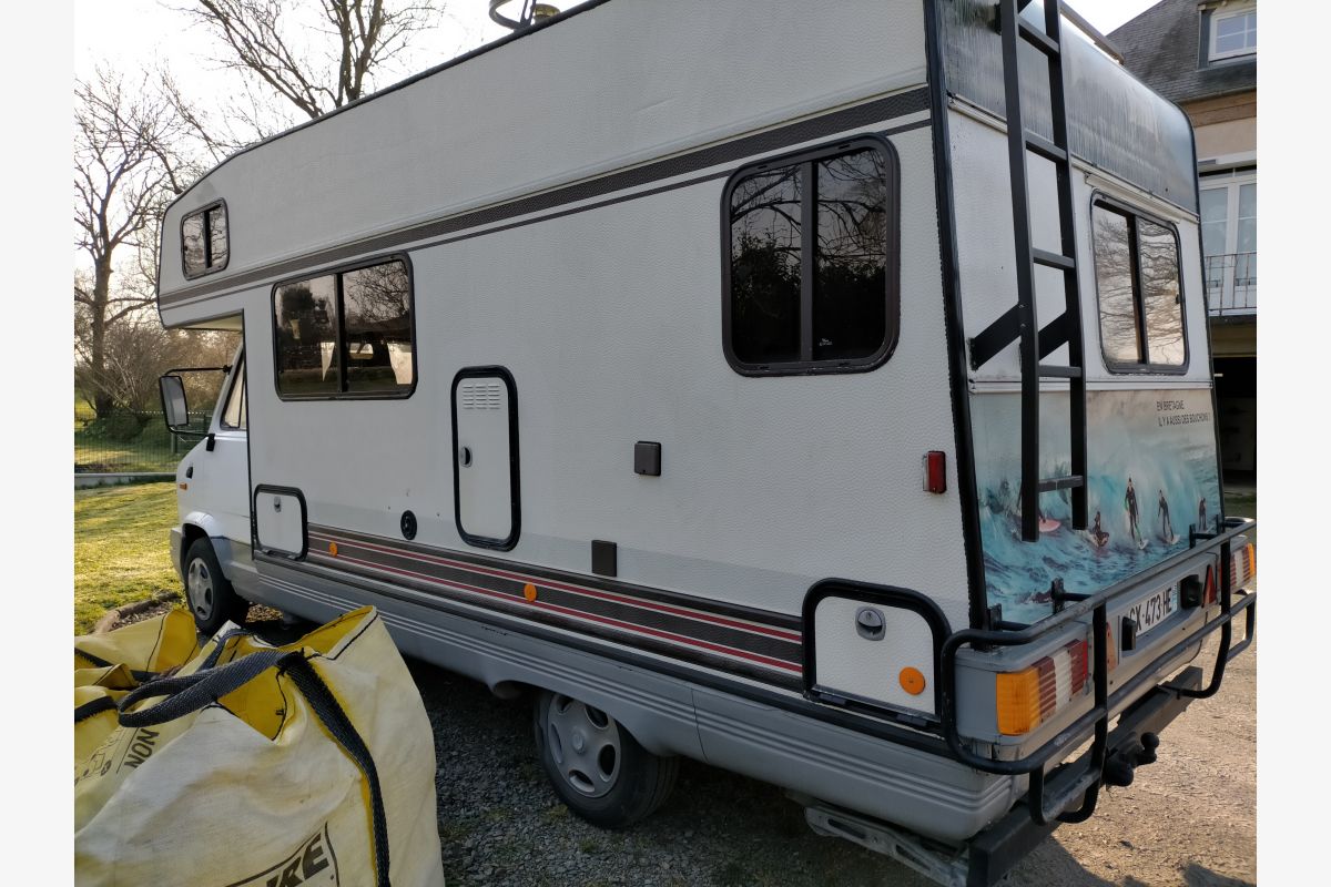 Camping-car C25 - 163650_e95514564c9ae15242334470c9eadcdd.jpg