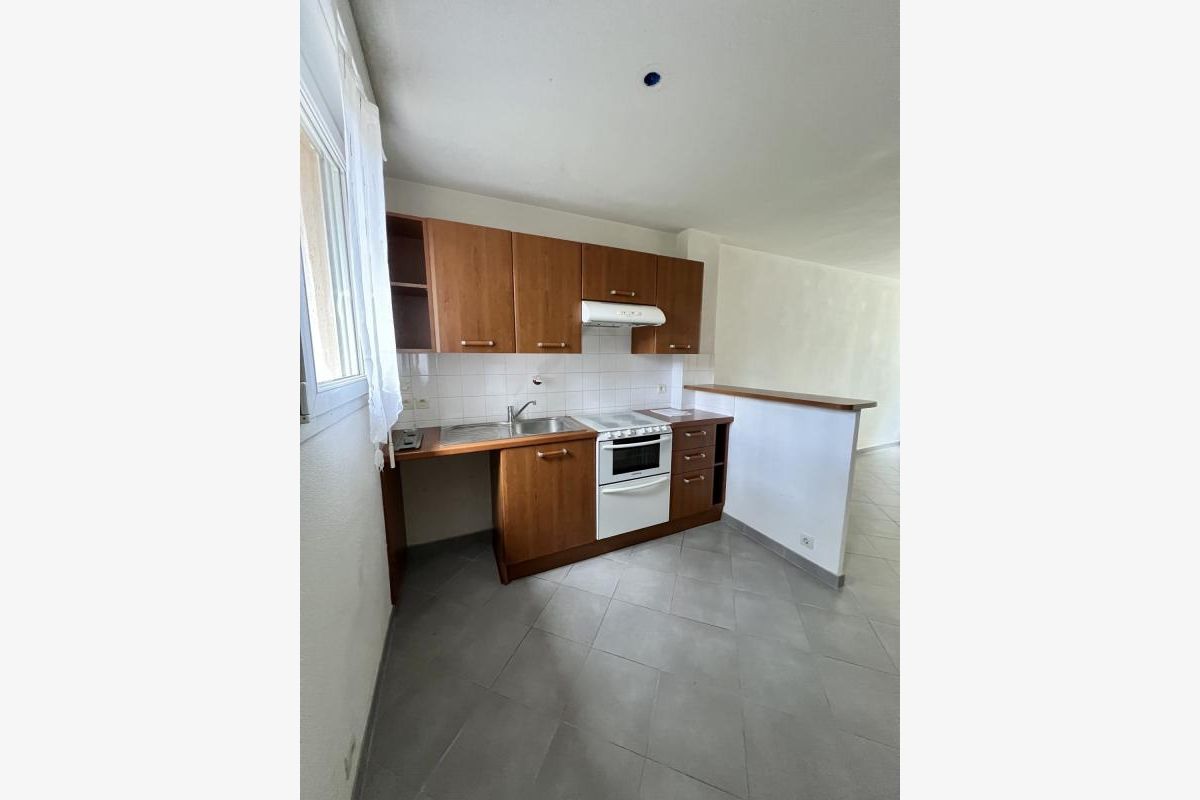 Appartement F3 proche mer - 163653_1.jpg