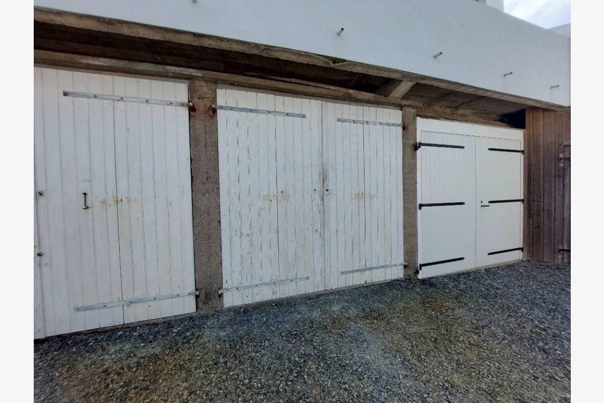 Photo 1 GARAGE dans le centre GRANVILLE