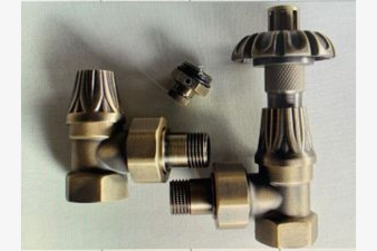 Robinet neuf pour radiateur en fonte  - 163765_62aa233274d057e29d25f3c8fac09efb.jpg