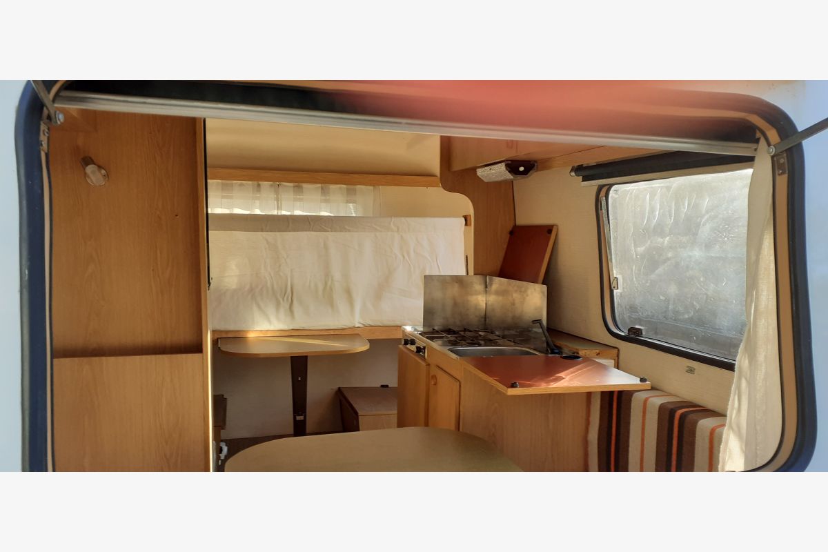 Caravane Lander - 164128_8d185615cf2f727be896d21ee3689f9d.jpg