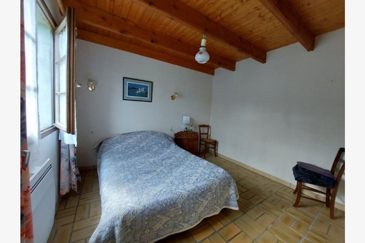 Maison avec 1.7 hectare - 164343_3.jpg