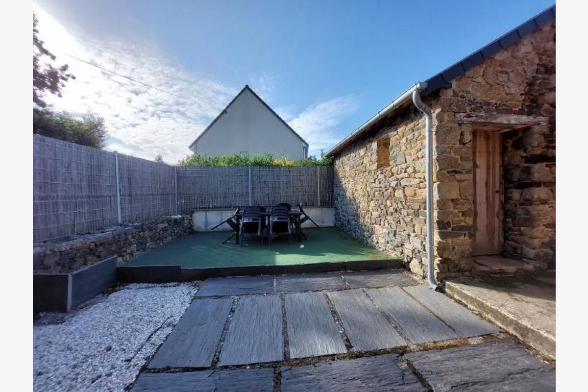 JULLOUVILLE, Maison charmante en pierre mitoyenne 1 Côté réno - 164459_10.jpg