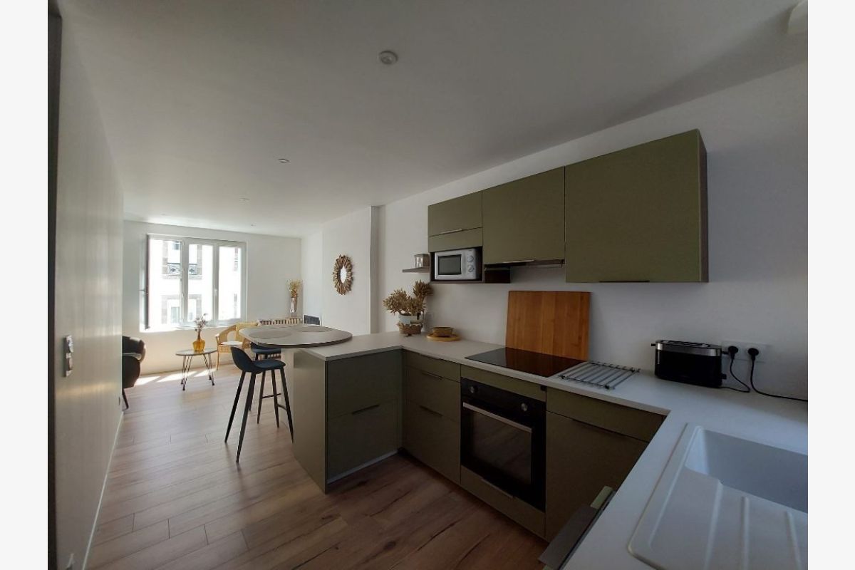 Photo 1 APPARTEMENT DUPLEX CENTRE VILLE