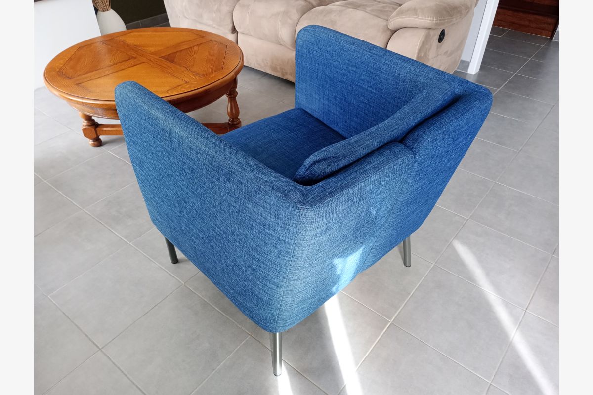 Fauteuils  tissu - 164867_f9b91aed3caf2cbed1f58b5da46c37f4.jpg