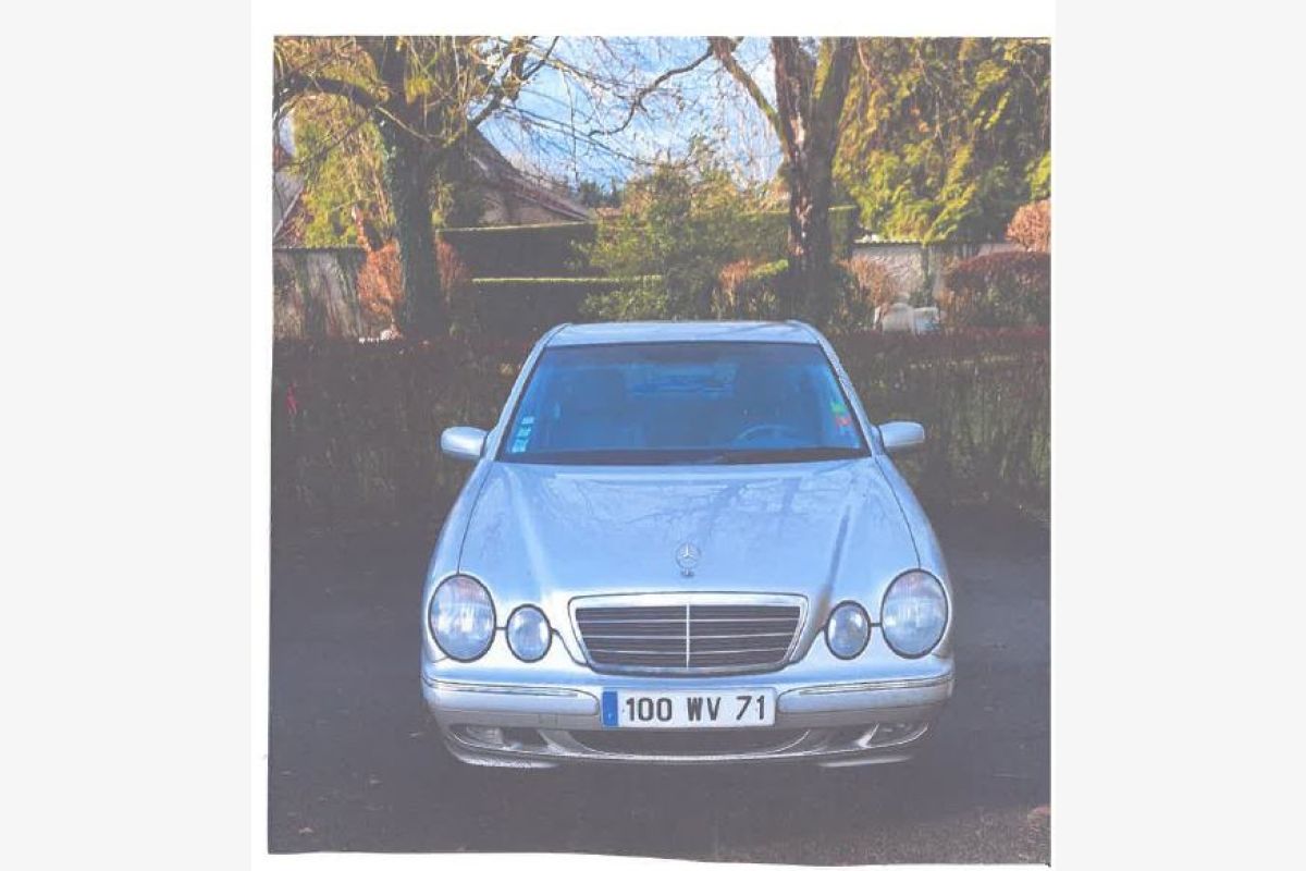 Photo 1 Mercedes 