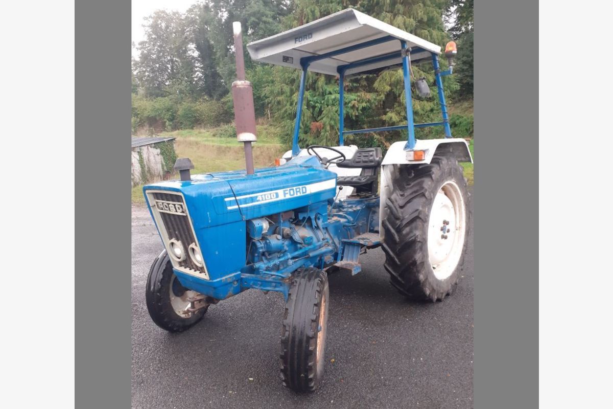 Photo 1 Ford 4100