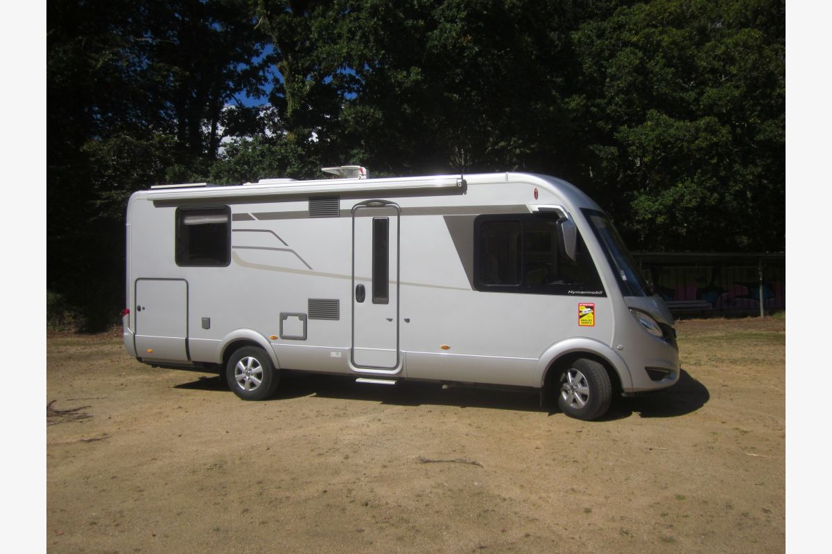 Photo 1 Camping-car Hymer B-MC I 690 Mercedes 170 cv, boîte auto