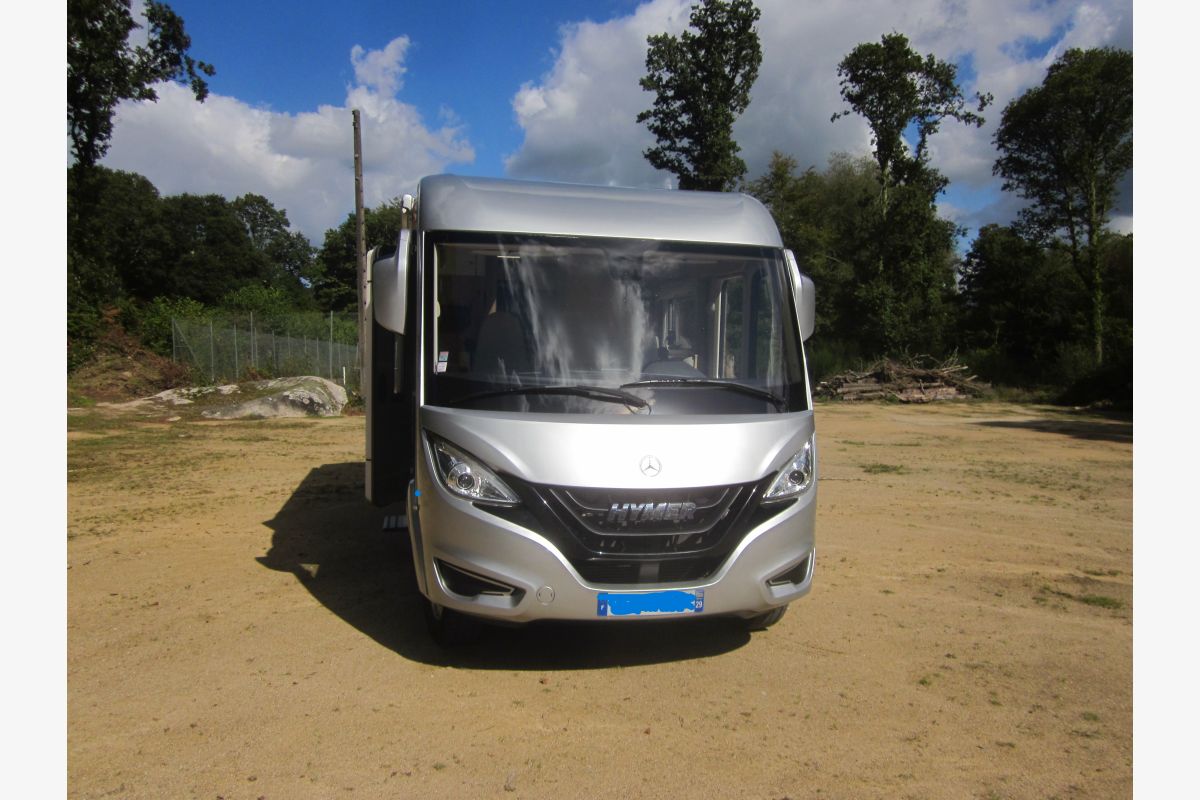 Camping-car Hymer B-MC I 690 Mercedes 170 cv, boîte auto - 165684_5e29ffa761ce19ad2e7a9834708a6fb0.jpg