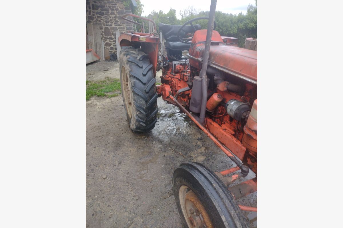 Photo 1 Tracteur Super 5D