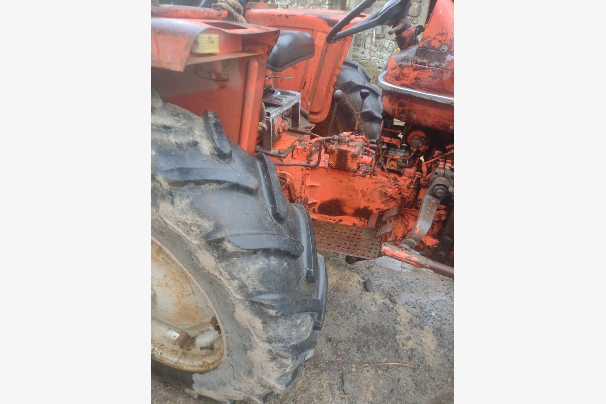 Tracteur Super 5D - 166116_b62cd59ee9ec3d313e7fe2be49328d02.jpg