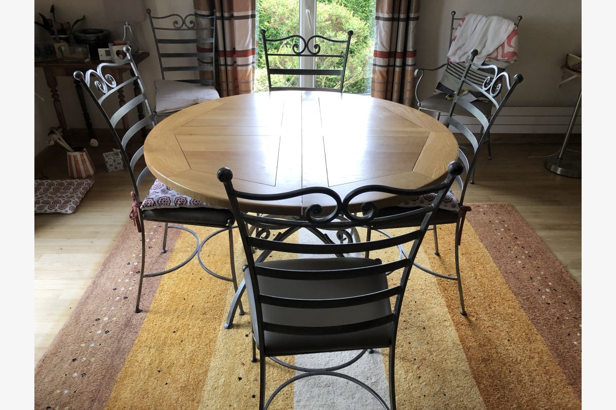 À vendre 6 chaises en fer forgé  - 166504_c7a6332f292ec18154b978f187fcb2f3.jpg