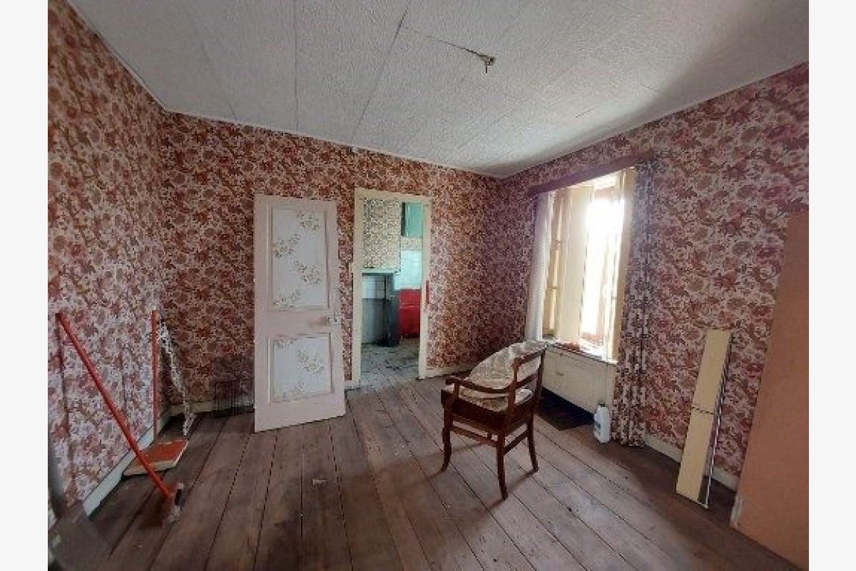 Maison en pierre à rénover entièrement - 166559_5.jpg