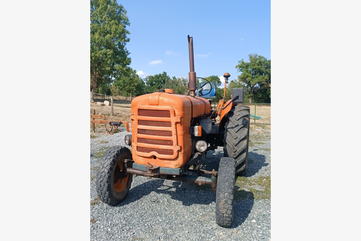 Photo 1 Tracteur Someca 40 