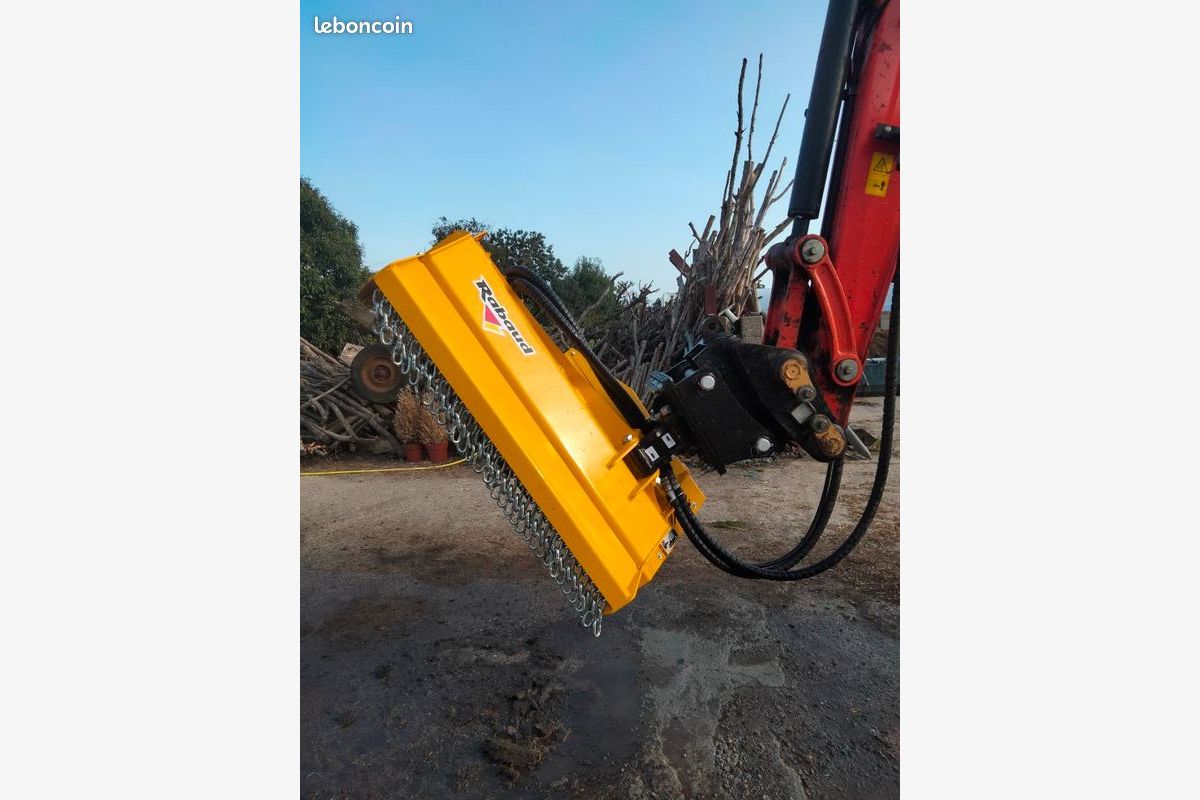 Photo 1 Broyeur forestier Rabaud