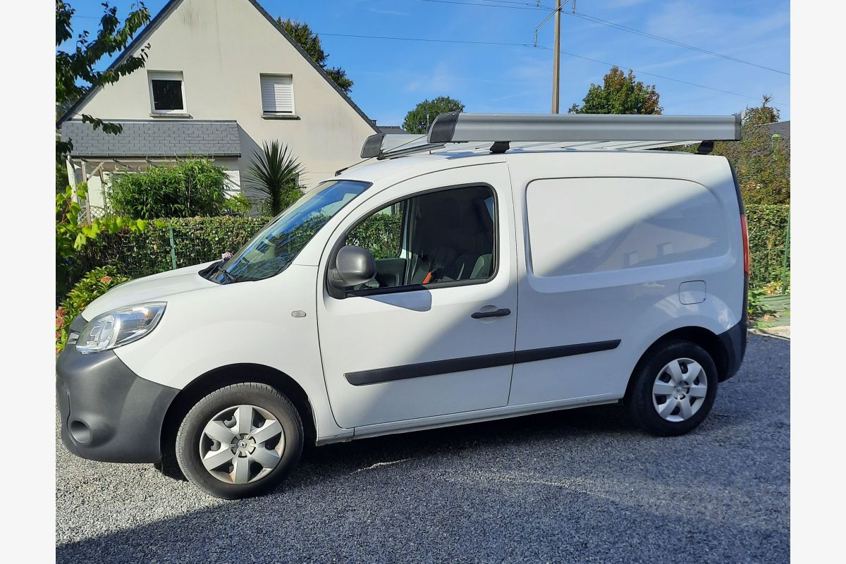 Photo 1 Renault Kangoo II, intérieur aménagé artisan